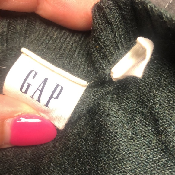 Sweater - Picture 3 of 3